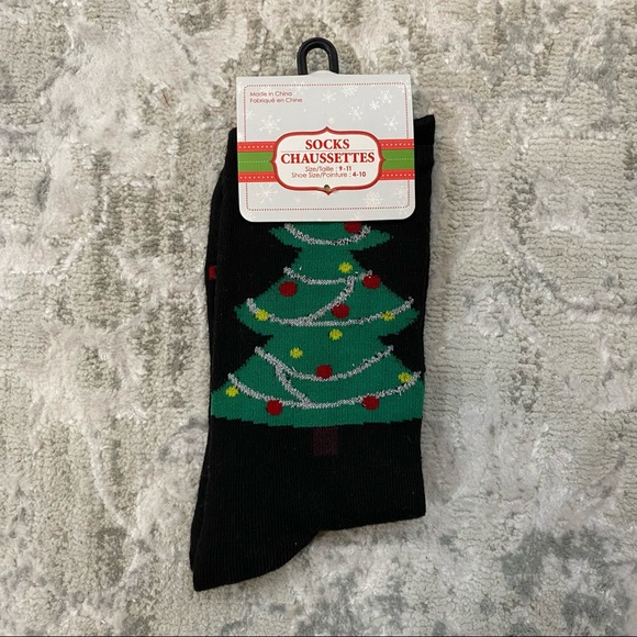 Women’s Black Christmas Tree Socks - Picture 5 of 5
